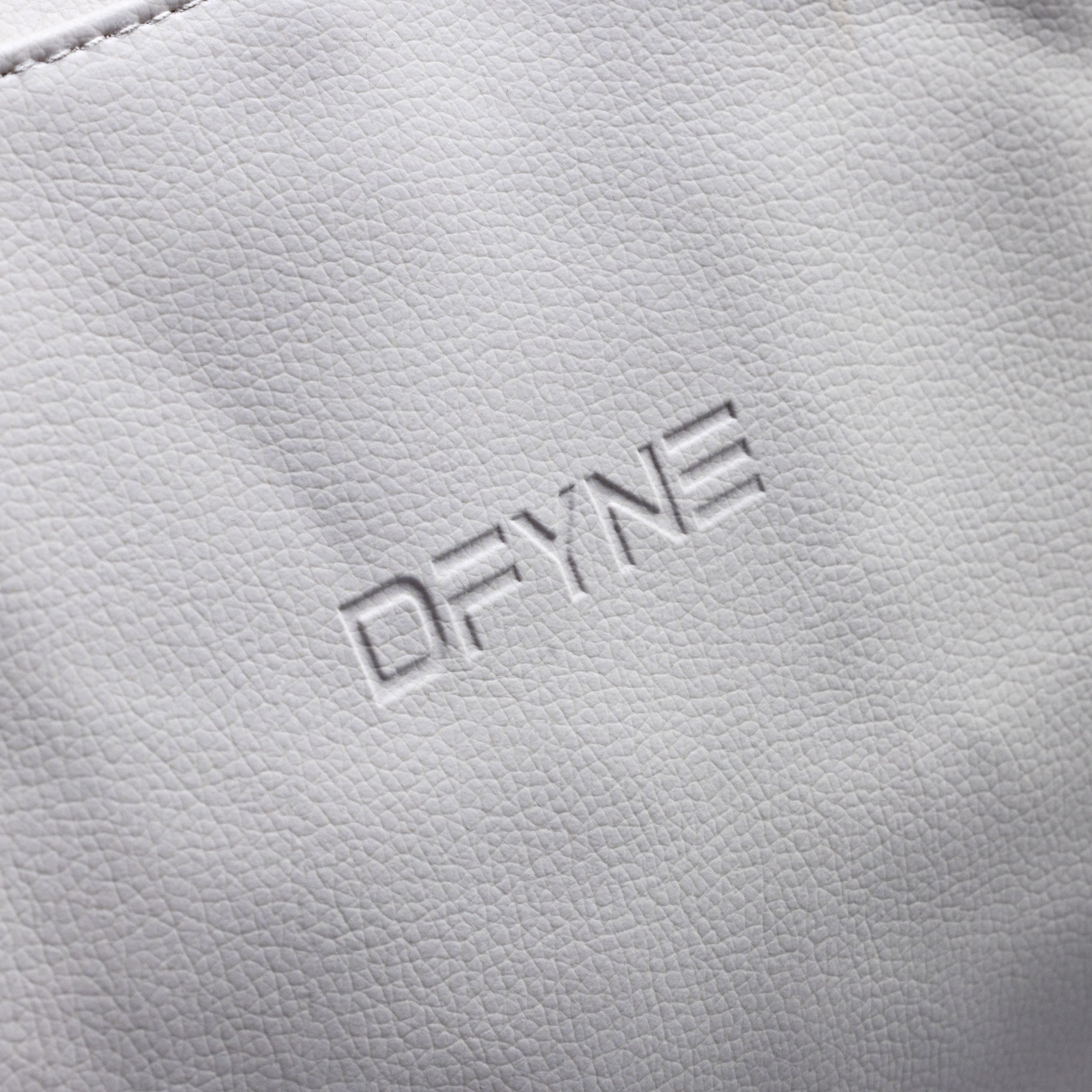 Bolsa Duffle DFYNE Mujer Blancas | 5824-DFEUH