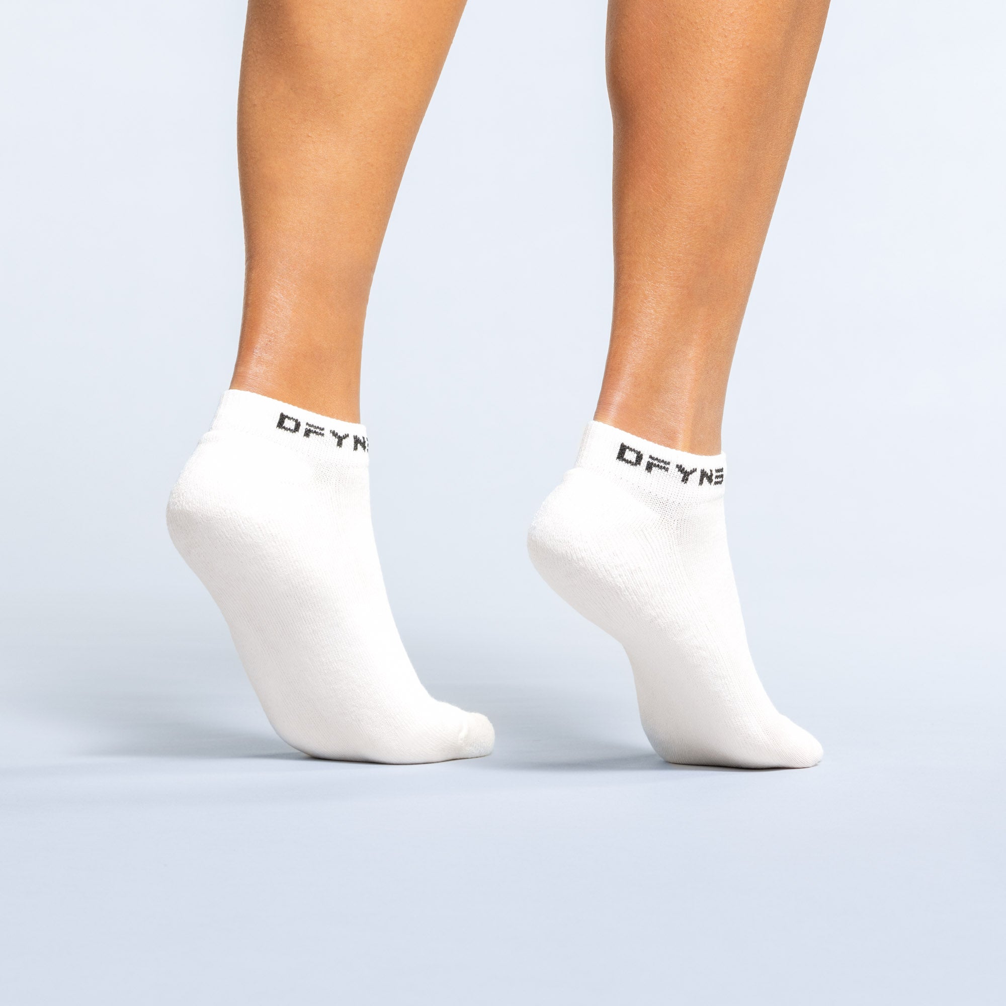 Calcetines DFYNE Revive Ankle Mujer Blancas Negras | 2074-BXFVA