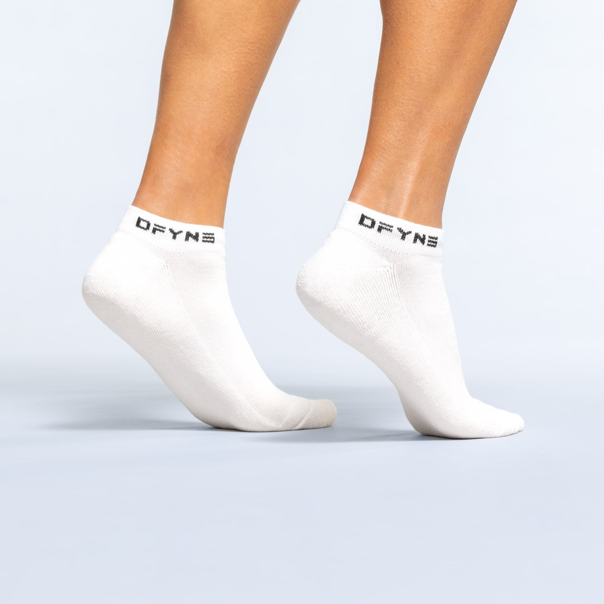 Calcetines DFYNE Revive Ankle Mujer Blancas Negras | 2074-BXFVA