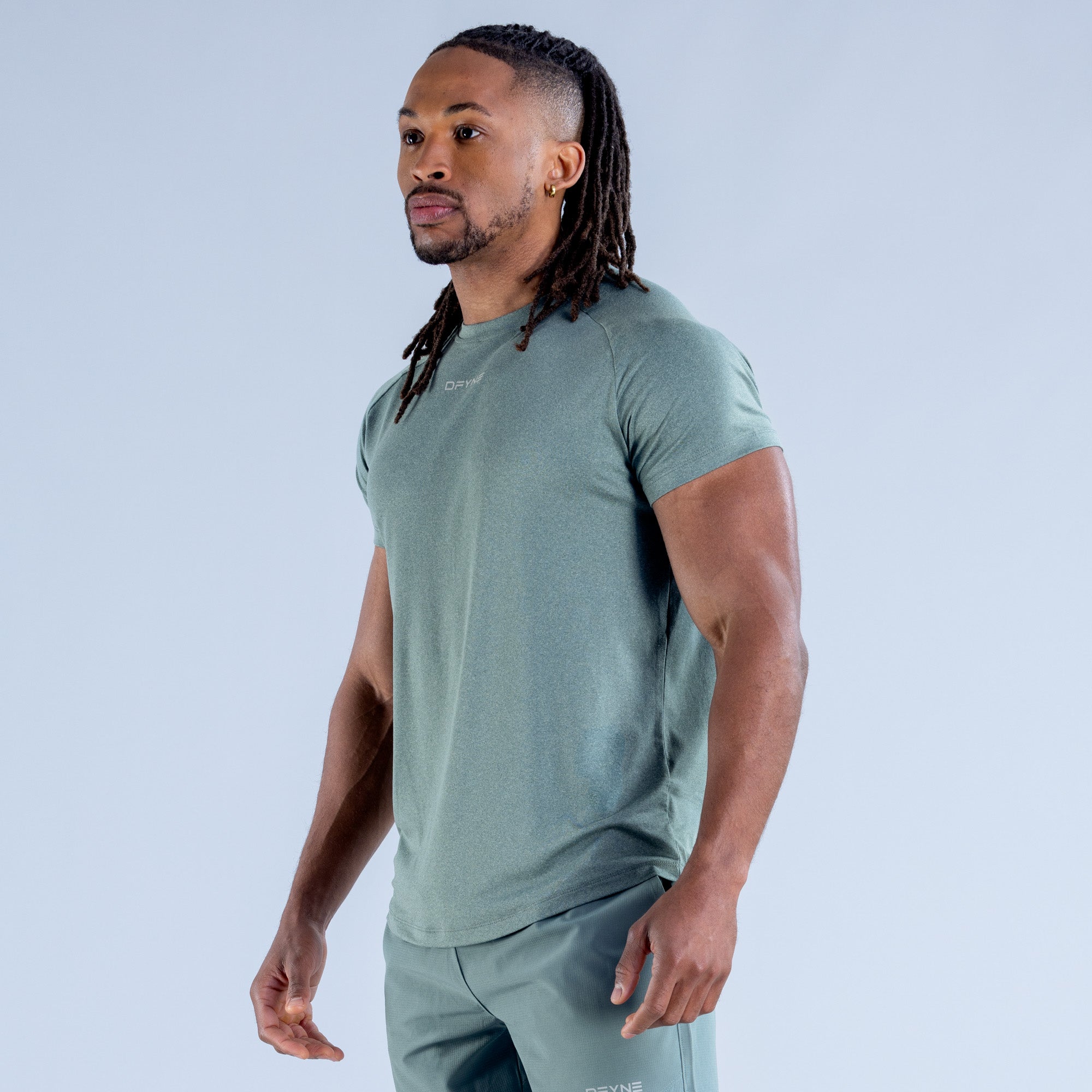Camiseta DFYNE Stealth Training Hombre Verde Oliva | 7291-UJLEY