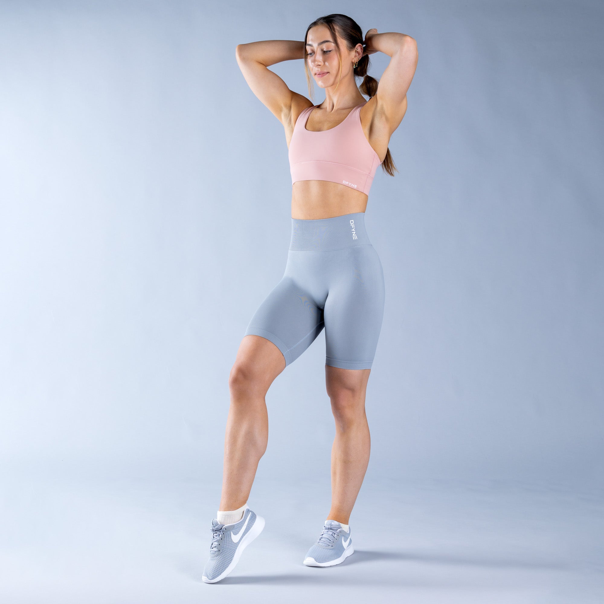 Shorts DFYNE Dynamic Mujer Gris Claro | 1025-OZDSF