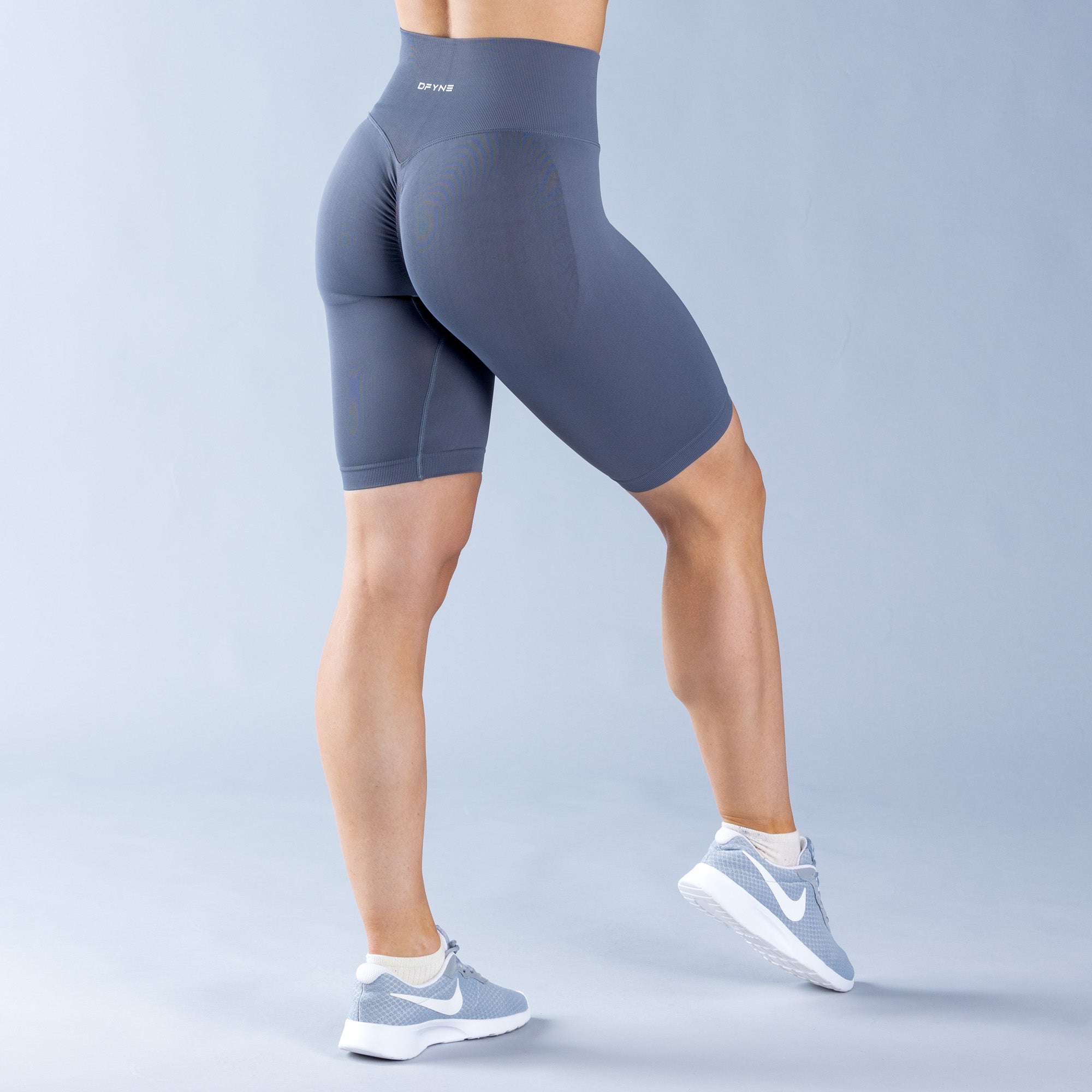Shorts DFYNE Dynamic Mujer Gris Oscuro | 8623-SNLIP
