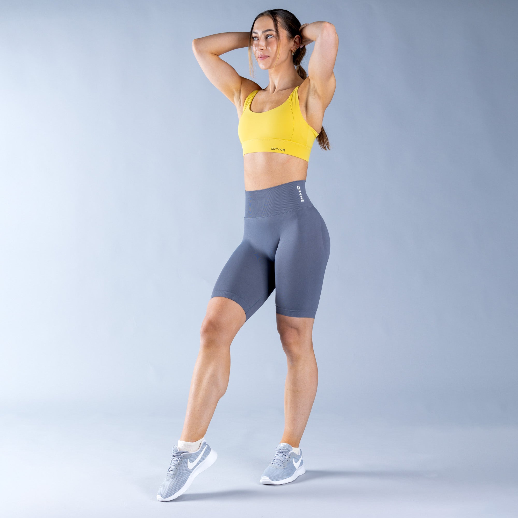 Shorts DFYNE Dynamic Mujer Gris Oscuro | 8623-SNLIP